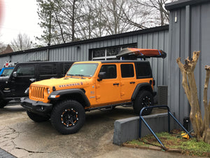 Jeep JLU Islander and Hitchmount-Rack ready for some better weather!